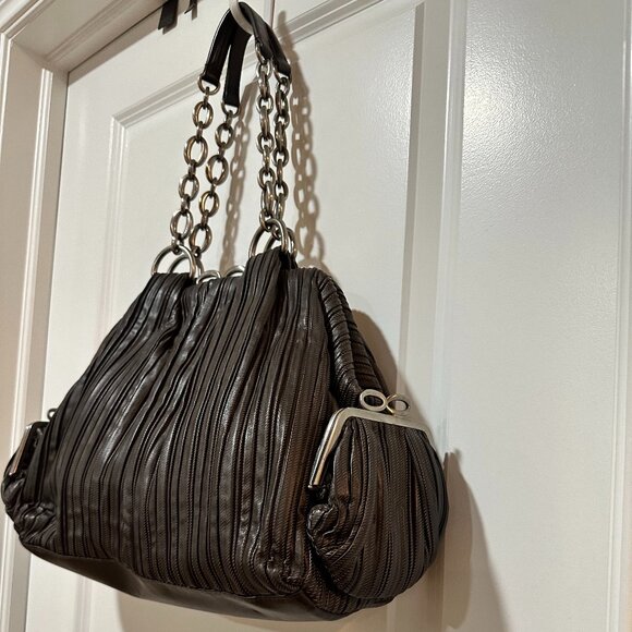 Auth Vintage Bvlgari Dark Chocolate Brown Pleated Leather Handbag - Picture 14 of 15